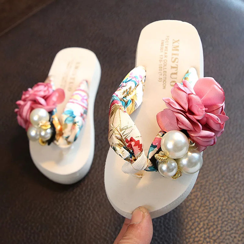 Summer New Non-slip Children's Flip-flops Girls Fashion Beach Shoes Pinch Sandals Female Flowers Slippers Women Wear