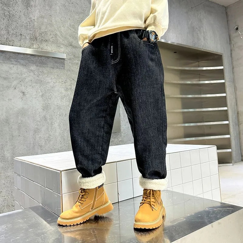 Boys Fleece-Lined Jeans Thermal Winter Pants Thickened Full-Body Cashmere Long Pants for Toddler Boys Outdoor Winter Clothing