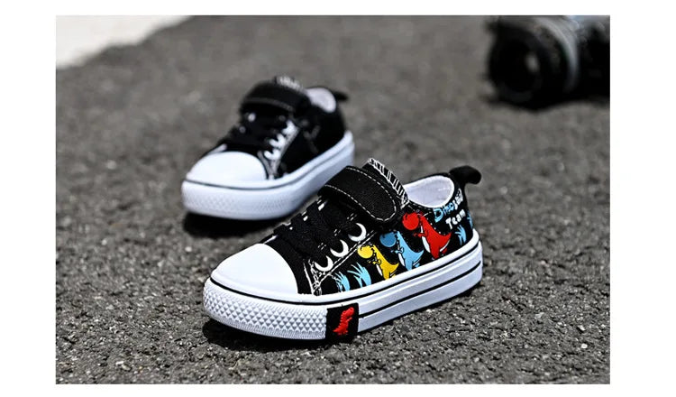 Children cartoon canvas shoes boys and girls casual low-top shoes baby spring and autumn breathable single fashion sneakers