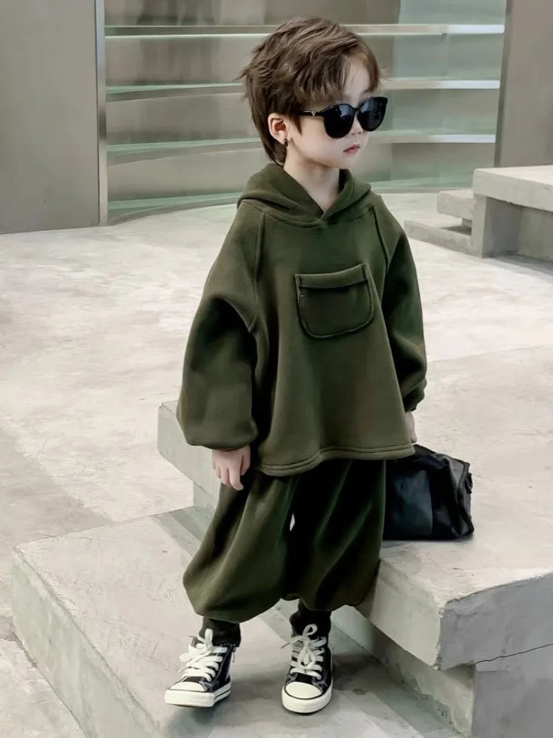 2025 New Boys' Cool-Style Autumn-Winter Polar Fleece Two-Piece Outfit