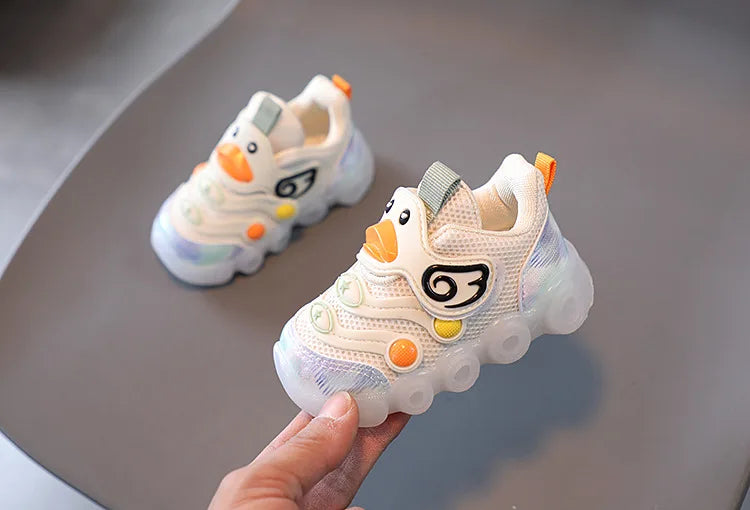 Children Led Casual Shoes Cute Cartoon Duck Sneakers Toddler Glowing Tennis Shoes Boys Girls Breathable Mesh Sports Shoes Sapato