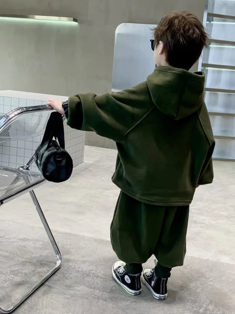 2025 New Boys' Cool-Style Autumn-Winter Polar Fleece Two-Piece Outfit