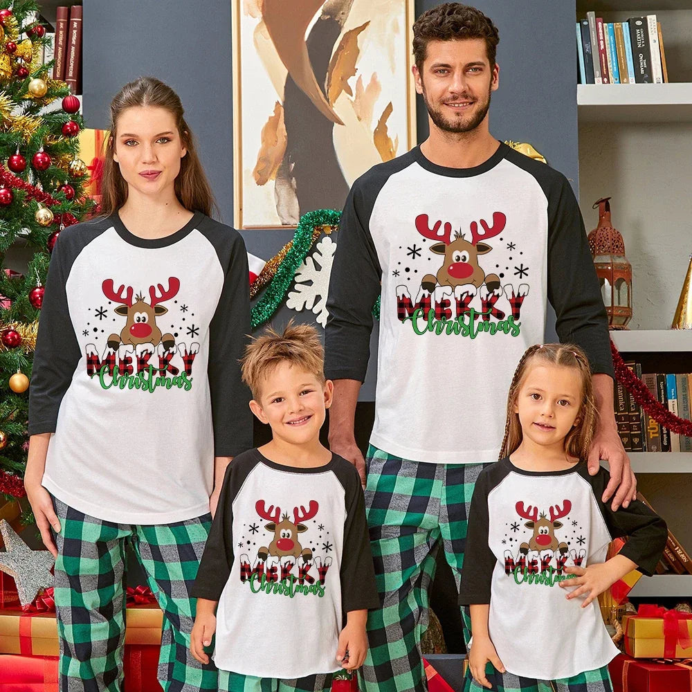 Merry Christmas Deer Print Xmas Family Matching Outfits Father Mother Son Daughter Family Clothes Christmas Party Family T-Shirt