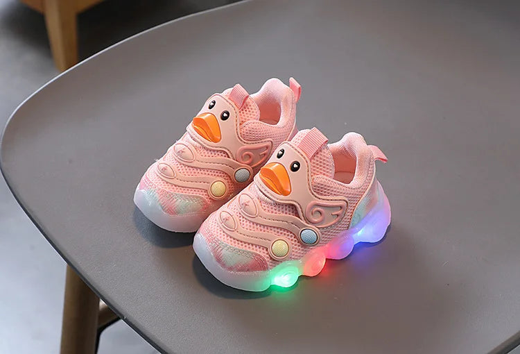 Children Led Casual Shoes Cute Cartoon Duck Sneakers Toddler Glowing Tennis Shoes Boys Girls Breathable Mesh Sports Shoes Sapato