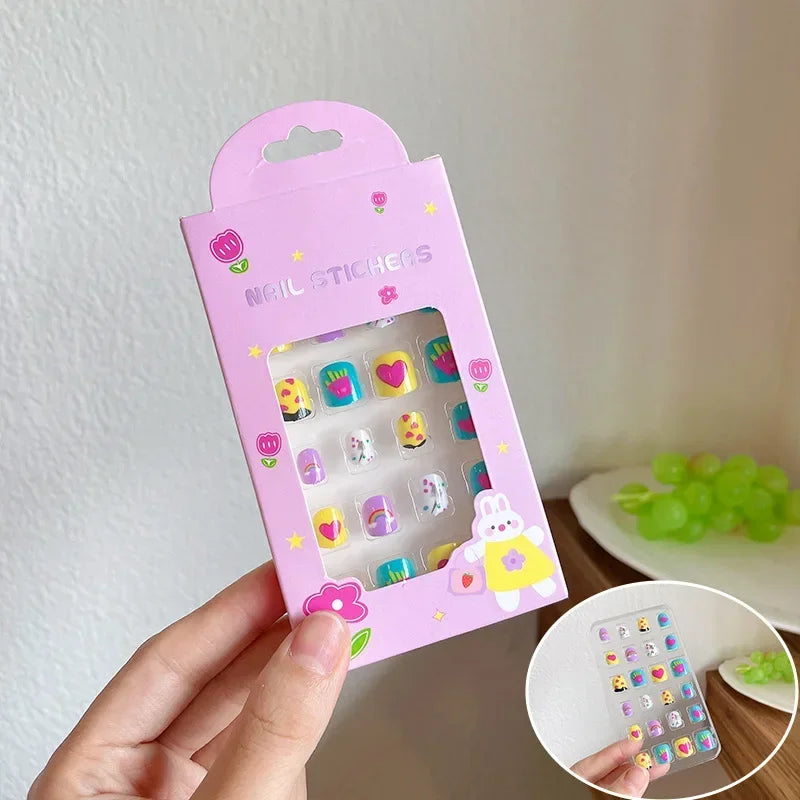 24PCS Children False Nails Kids Girls Press on Short Artificial Fake Nails Cute Pre Glue Full Cover Acrylic Nail Tip Kit