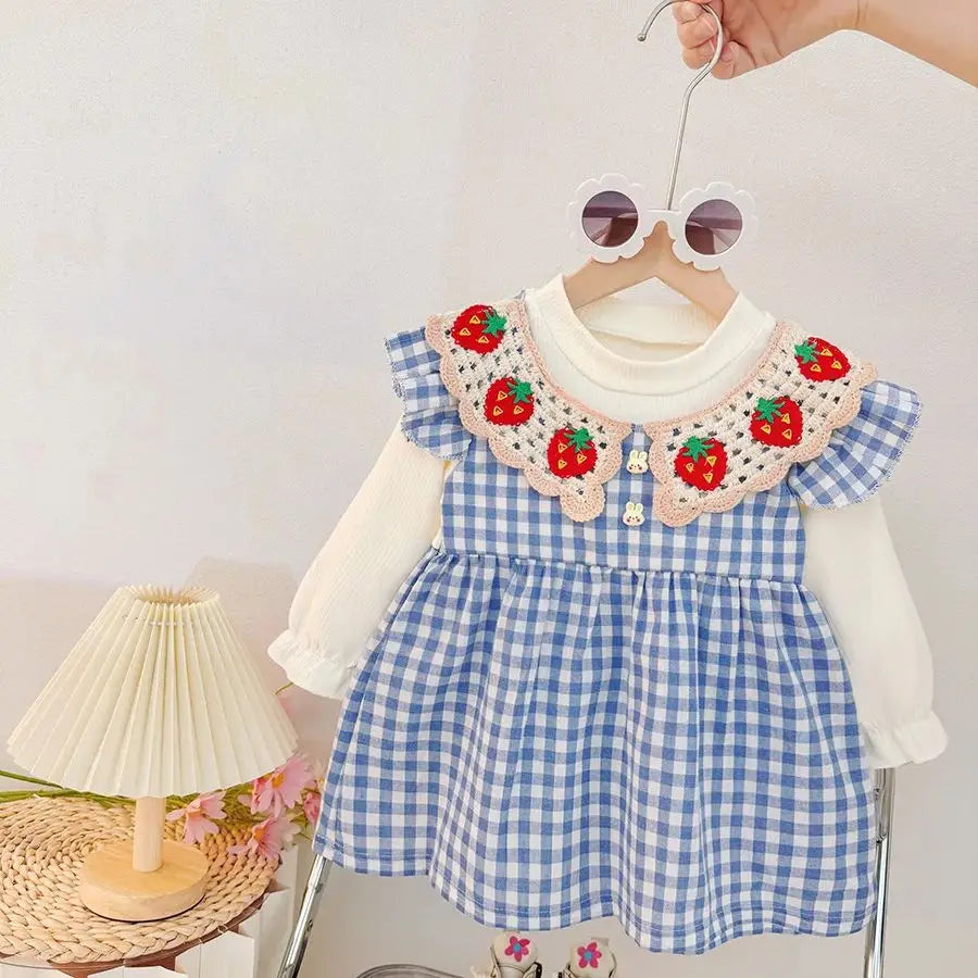 Autumn New Cute Strawberry Collar Baby Girl Dress, Plaid Long Sleeved Children'S Clothing For Babies Aged 6 Months To 3 Years