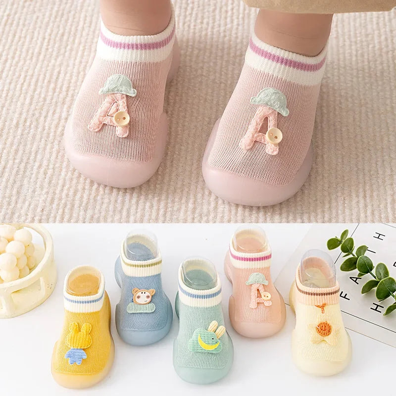 Cute Baby Toddler Shoes Infant Soft Sole Indoor Children's Shoes Cartoon Socks And Shoes Newborn Summer Baby Girl Shoes