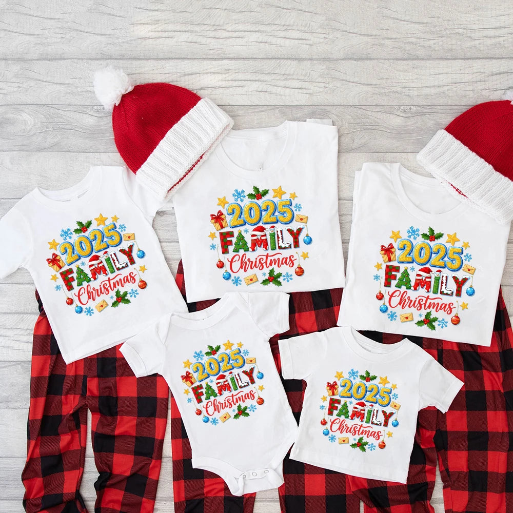 2025 Family Christmas Matching Outfits Dad Mom and Daughter Son Tshirt Baby Romper Xmas Family Look New Year's Clothes