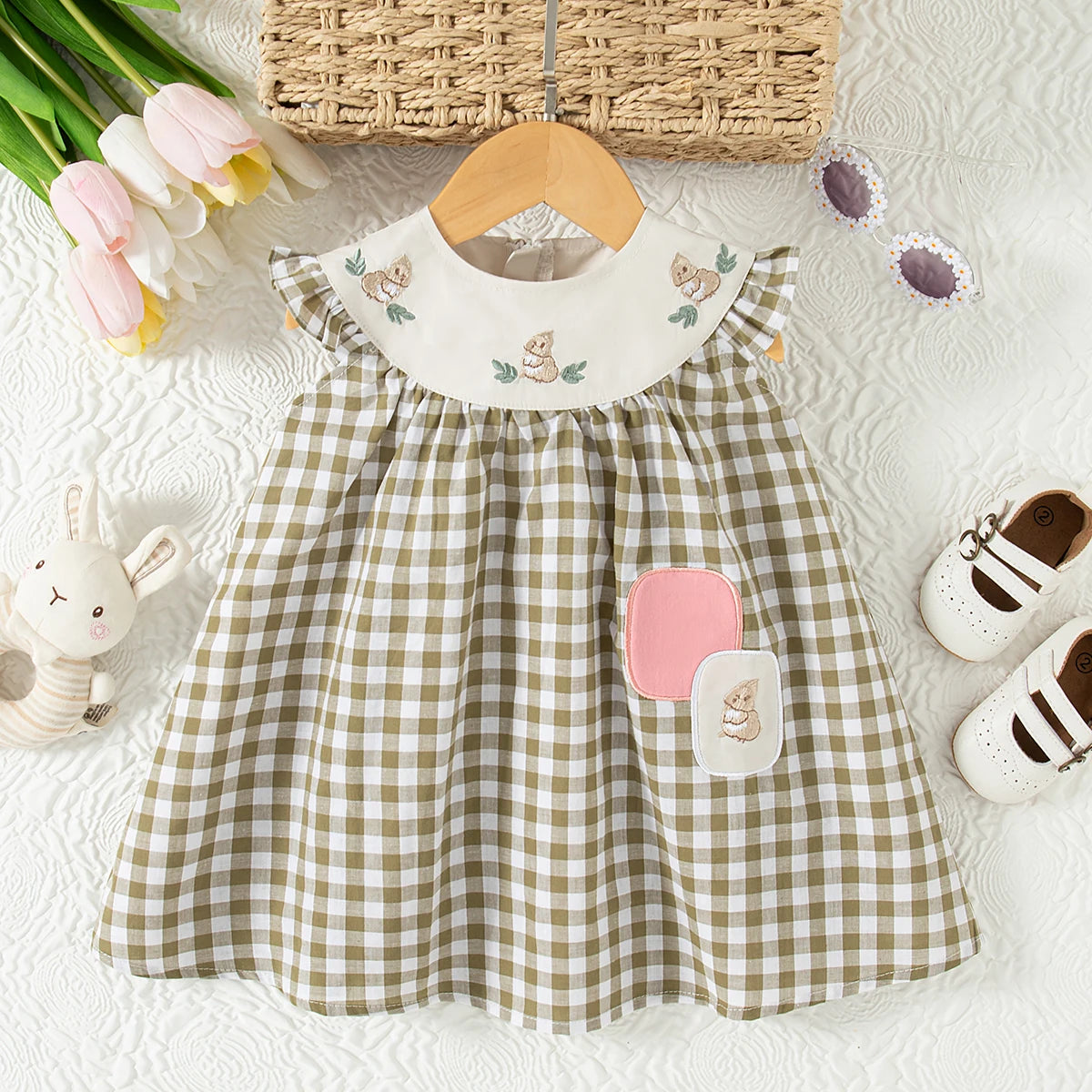 Summer New Cute Squirrel Embroidered Baby Girl Dress, Casual Style Checkered Small Flying Sleeve Children'S Clothing (0-4 Years)