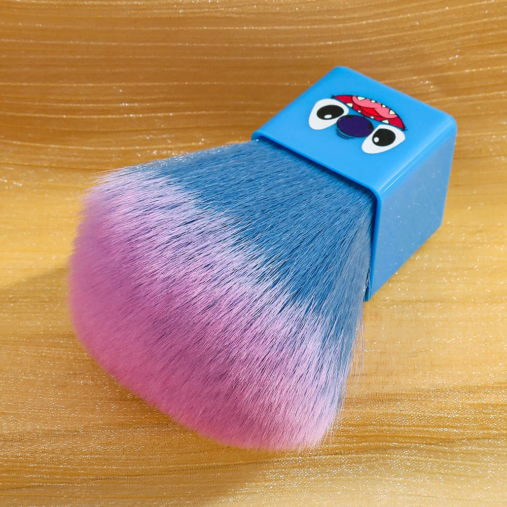 1pcs cute Stitch makeup brush, super soft, party dance professional makeup loose powder brush, suitable for boys and girls