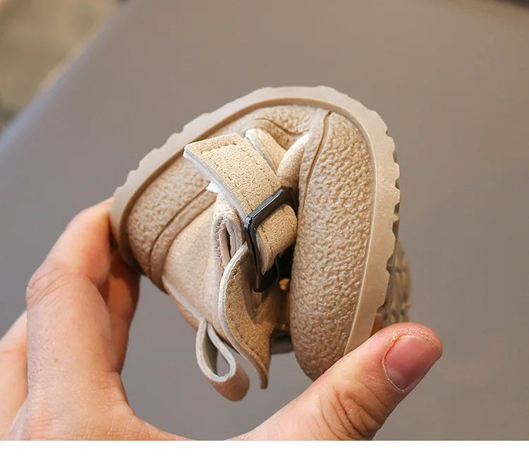 Boys' Boken Shoes Soft Soled Children's Shoes 2025 New Arrivals 0-1 years old Children's Sports Shoes Fashion Retro Bean Shoes