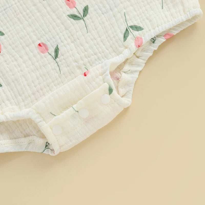 Toddler Girl Sleeveless Romper with Floral Print and Lace Detail Round Neck Jumpsuit for Summer Cute Bubble Bodysuit