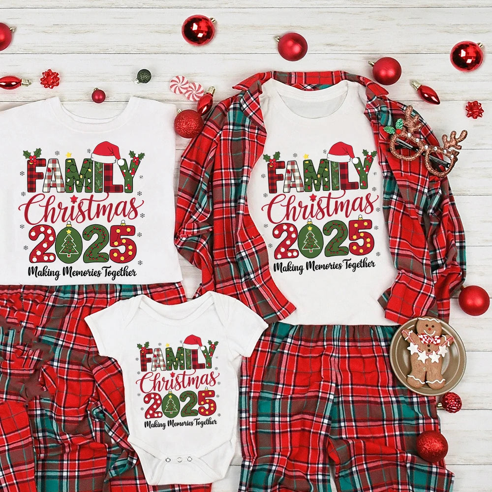 Family Christmas 2025 Merry Xmas T-Shirt Year End Party Dad Mom and Me Shirts Christmas Light Party Clothes Parents and Baby Tee