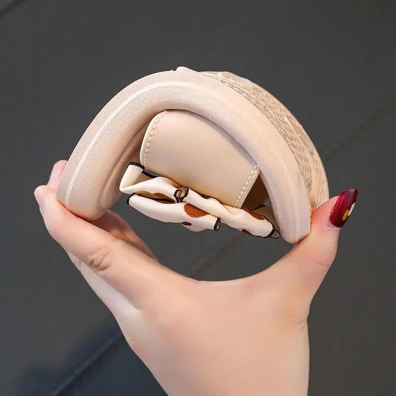 Summer Children's Slippers Girls Princess Non-slip Soft Sole Slippers Toddler Girl Shoes Bow Tie Slippers Flip Flops Outdoor