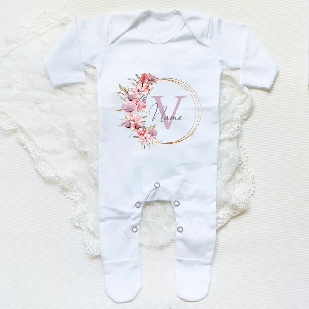 Personalised Wreath with Name Baby Babygrow Sleepsuit Custom Newbron Shower Gift Baby Coming Home Outfit Baby Boy Girl Clothes