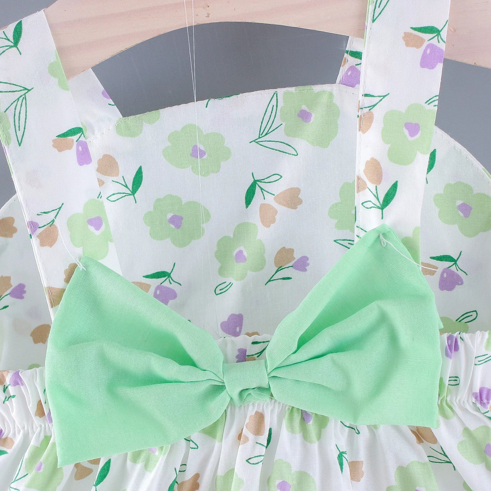 Girls' New Summer Dress Children's Small Flower Print Back Elastic Waist Solid Bow Princess Dress and Hat Two Piece Set