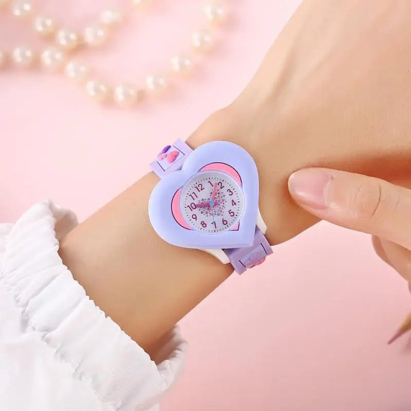 New Fashion Heart shaped Children's Love 3D Cartoon Watch Children's Learning Watch