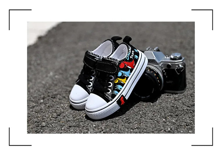 Children cartoon canvas shoes boys and girls casual low-top shoes baby spring and autumn breathable single fashion sneakers