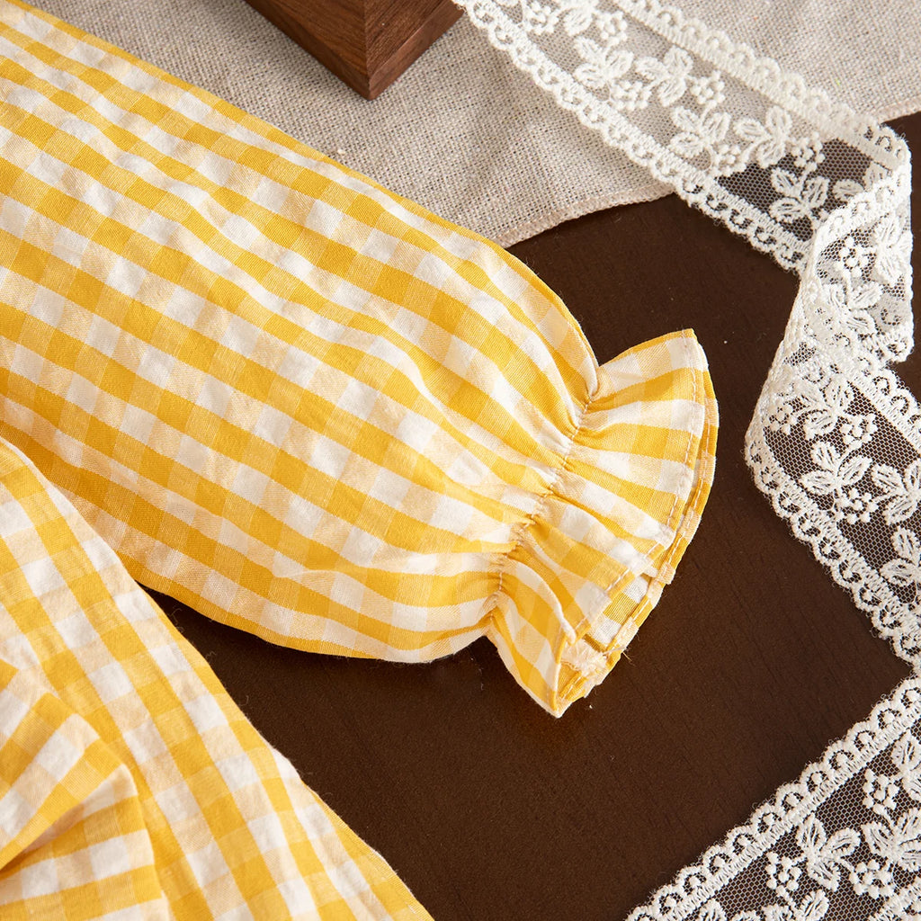 Spring And Autumn New Sweet Strawberry Baby Girl Dress, Yellow Checkered Long Sleeved Children'S Clothing For Babies Aged 0-3