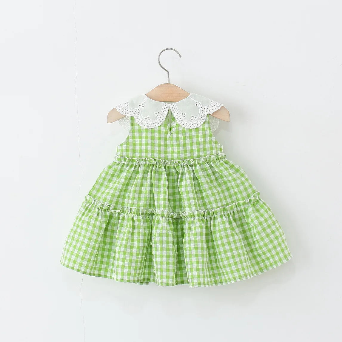 Summer New Simple Style Small Checkered Children'S Sleeveless Clothes, Sweet White Petal Lapel Baby Girl Dress (0-4 Years Old)