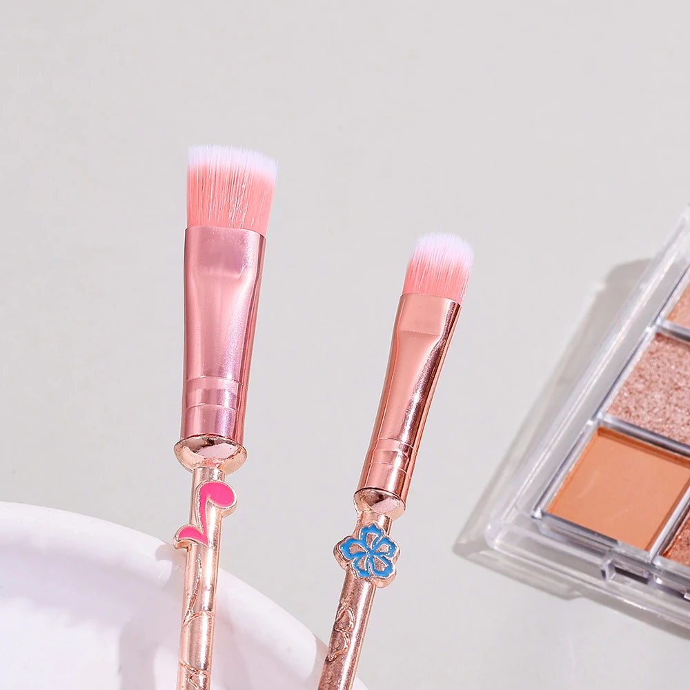5pcs Summer Limited Stitch Makeup Brush Set Cartoon Doll Eyeshadow Brush Creative Makeup Tools Holiday Gifts for Girls