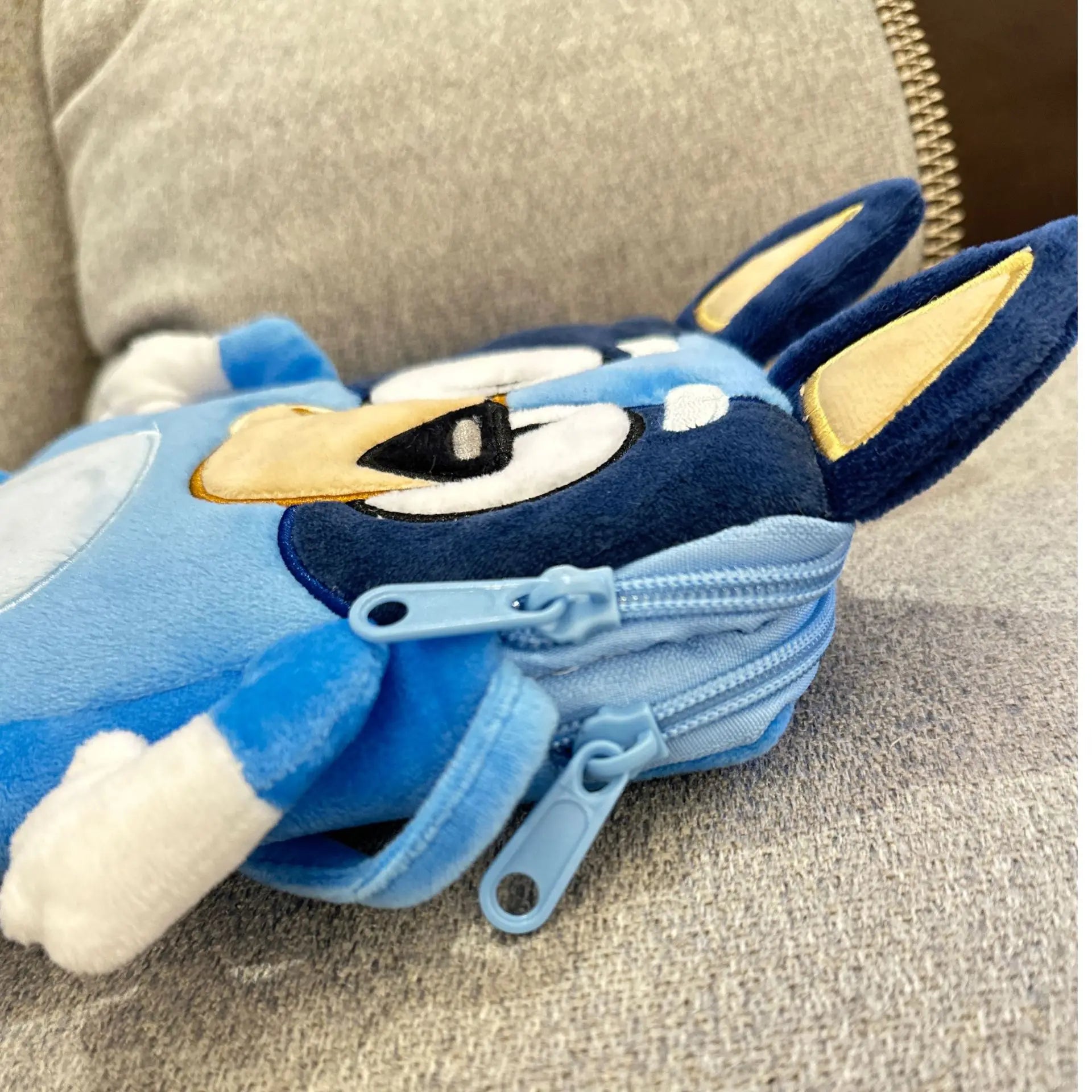Bluey family  Schoolbag Cartoon Bingo friends Plush Backpack Picnic And Travel Snack Bag bluey pencil case Bingo coin purse gift