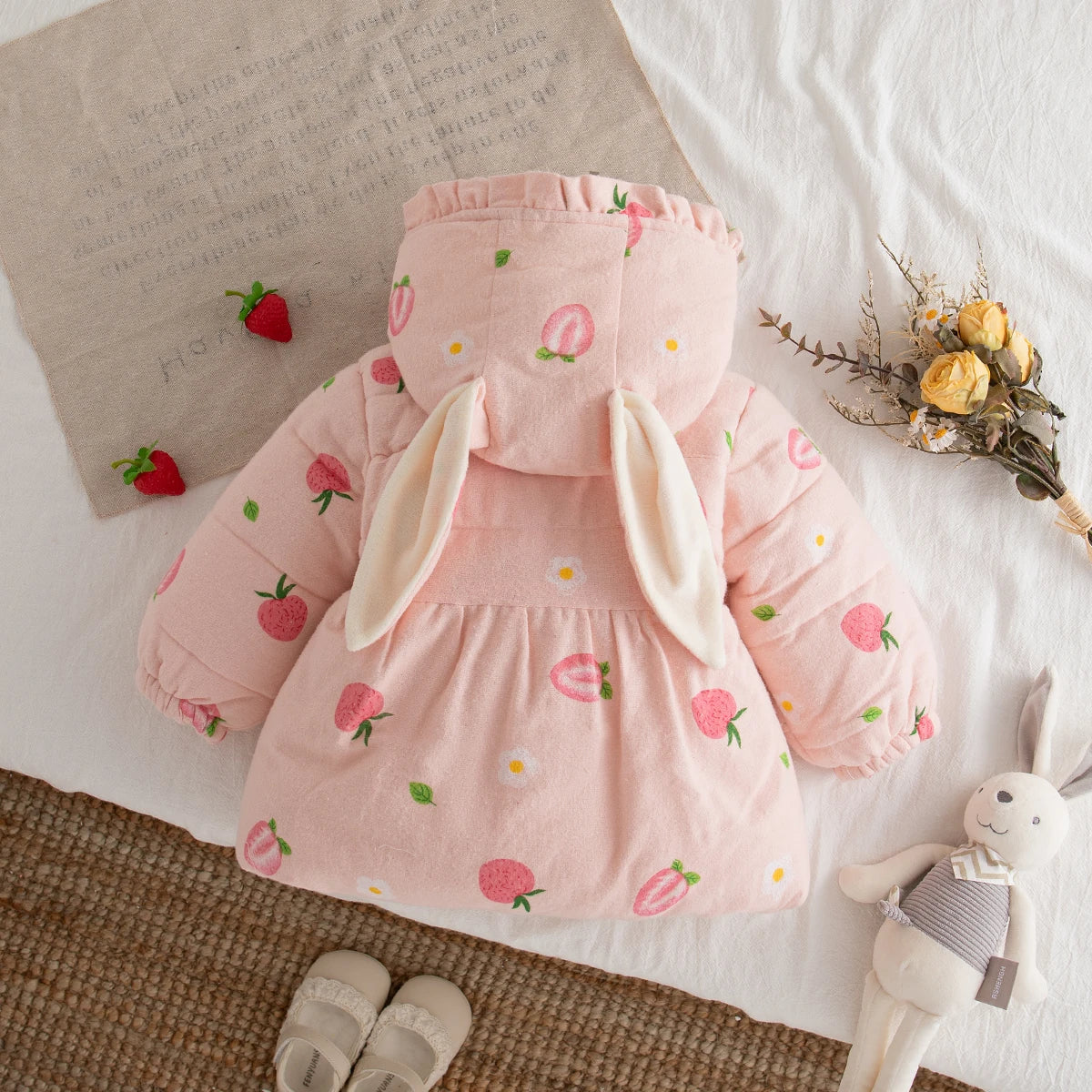 Winter New Sweet Strawberry Baby Girl Coat, Thick And Warm Cute Hat, Children'S Long Sleeved Clothes (9 Months -3 Years Old)