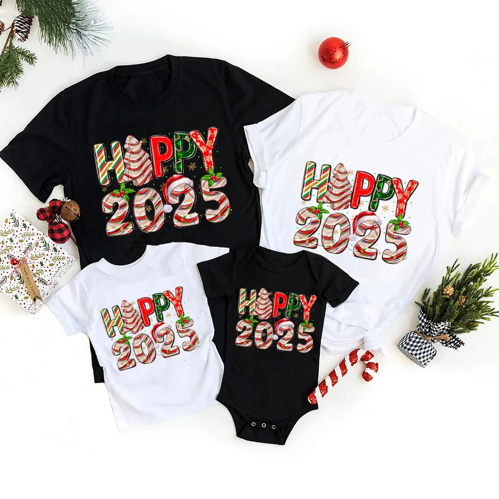 Happy 2025 Family Christmas Matching Tshirts Dad Mom Kids Tees Baby Bodysuits Christmas New Year Party Shirts Outfits
