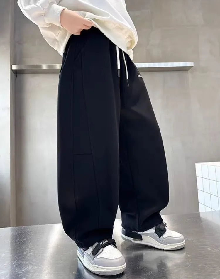 2025 New Style Boys Wide-Leg Sports Pants for 8-14 Years Kids Spring Autumn Kids Sweatpants Stylish Loose Fit Breathable Cotton