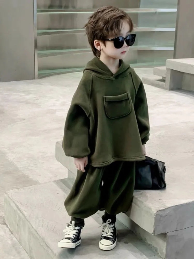 2025 New Boys' Cool-Style Autumn-Winter Polar Fleece Two-Piece Outfit