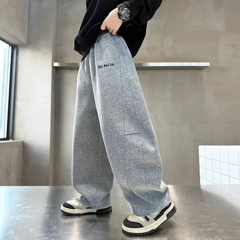 2025 New Style Boys Wide-Leg Sports Pants for 8-14 Years Kids Spring Autumn Kids Sweatpants Stylish Loose Fit Breathable Cotton
