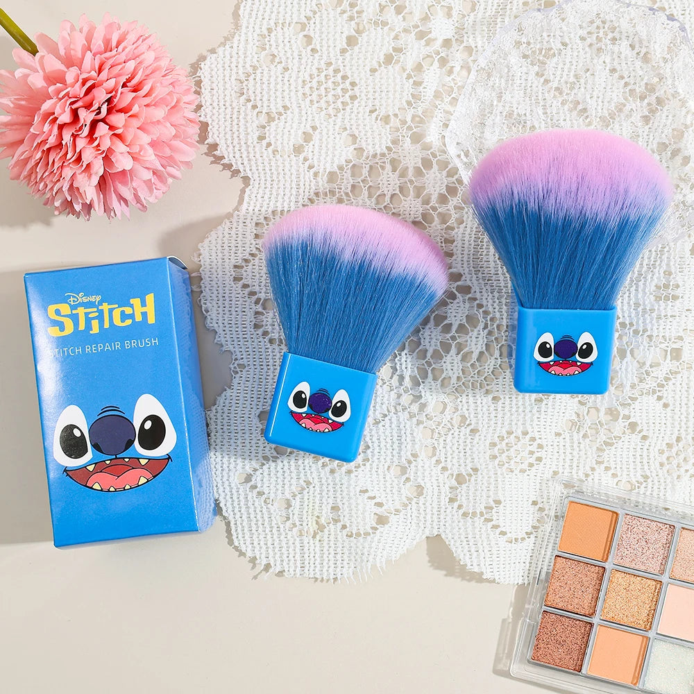 1pcs cute Stitch makeup brush, super soft, party dance professional makeup loose powder brush, suitable for boys and girls