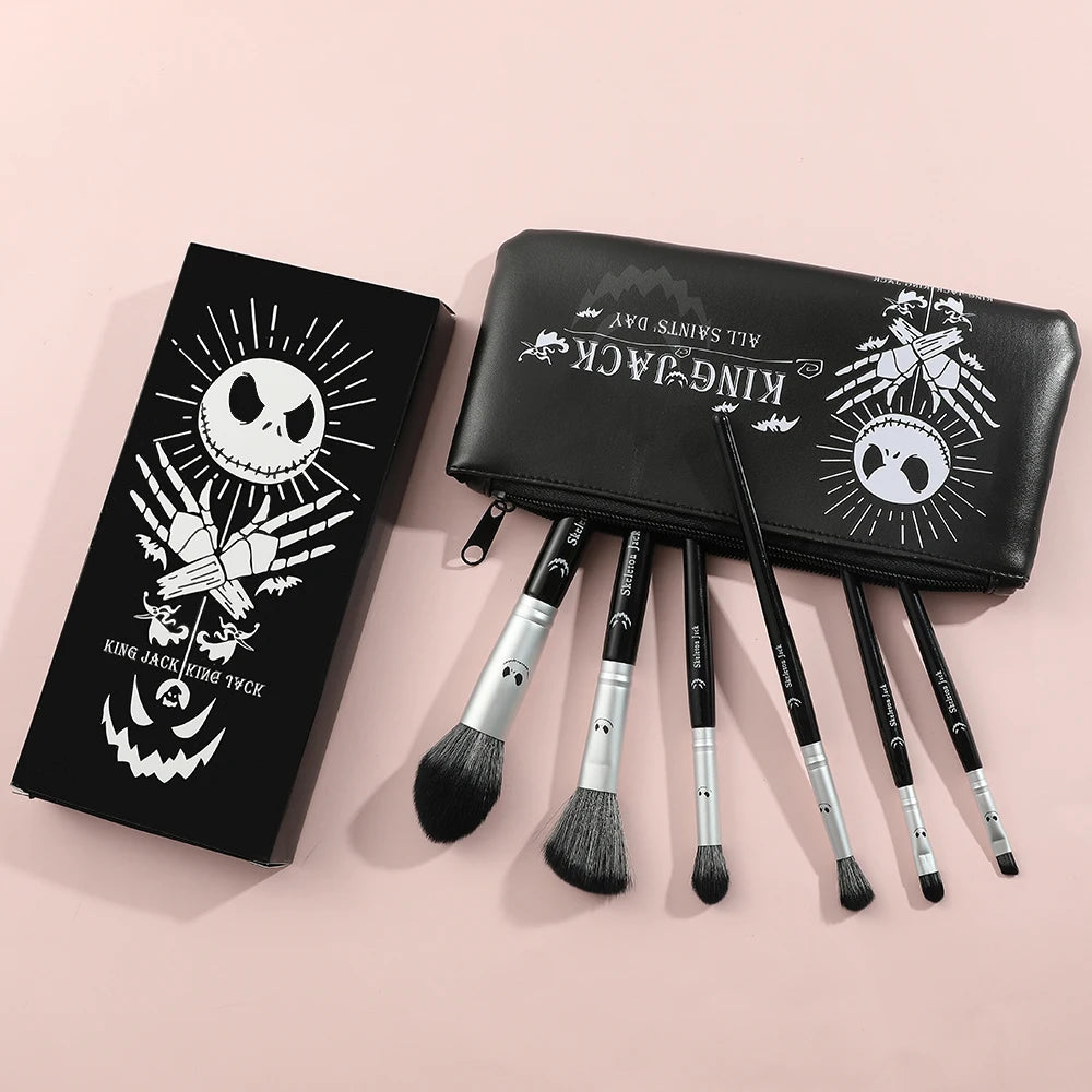Christmas Eve Fright 6 Black Brushes Jack Skull Makeup Brush Set Horror Wood Makeup Brush Suitable for  Girls Holiday Gifts