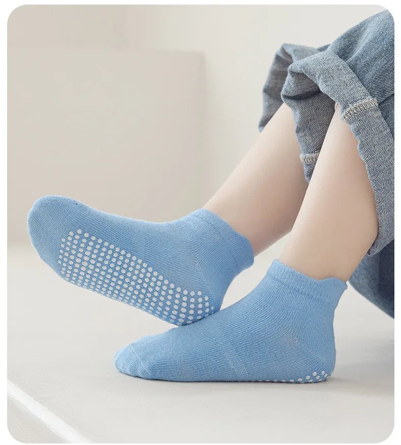 6 Pairs 0-5 Years Old Non-Slip Kids Socks with Grip Little Girls Boys Ankle Socks Infants Toddlers Children Floor Socks