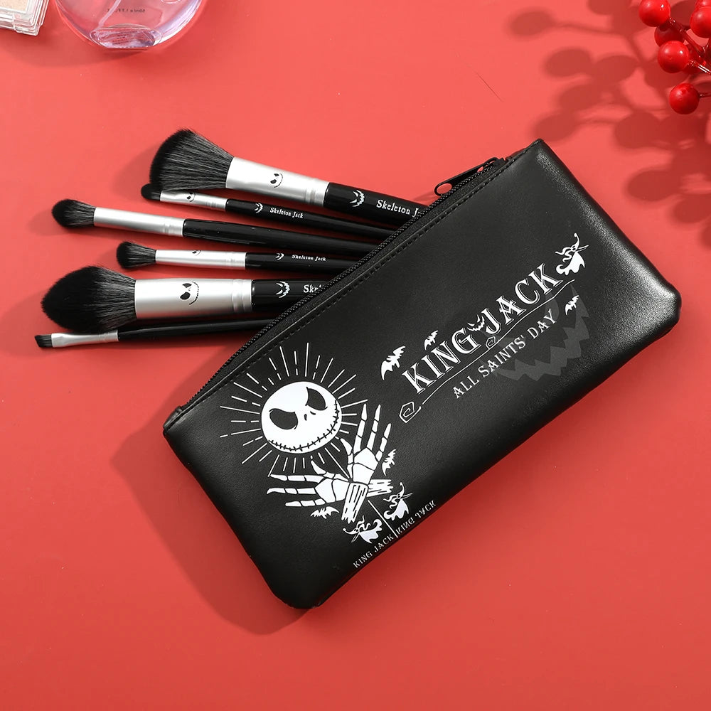 Christmas Eve Fright 6 Black Brushes Jack Skull Makeup Brush Set Horror Wood Makeup Brush Suitable for  Girls Holiday Gifts