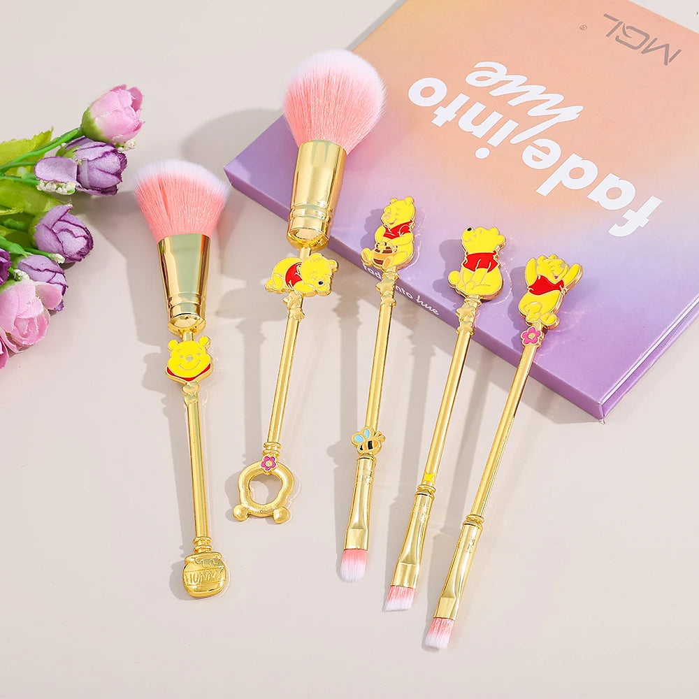 5pcs Winnie the Pooh makeup brush set, metallic texture, cartoon cute Winnie the Pooh eye shadow brush makeup brush