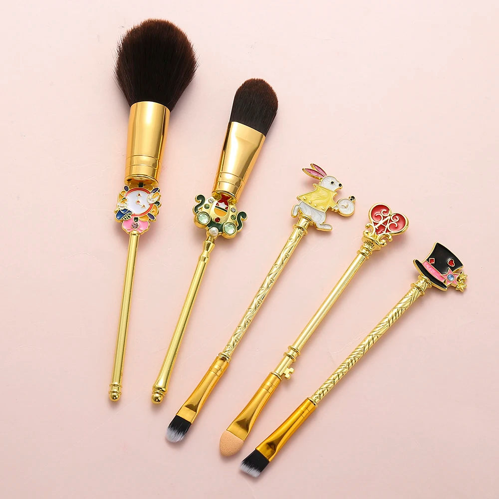Fantasy, Alice's Wonderland makeup brush set, Mr. Rabbit pumpkin carriage creative makeup brush, suitable for girls' holiday gif