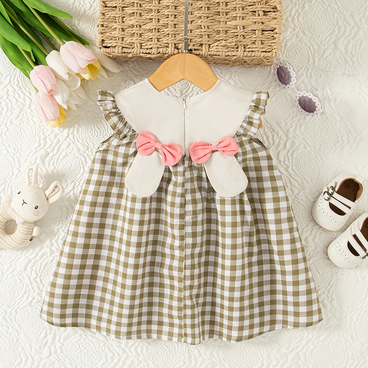 Summer New Cute Squirrel Embroidered Baby Girl Dress, Casual Style Checkered Small Flying Sleeve Children'S Clothing (0-4 Years)