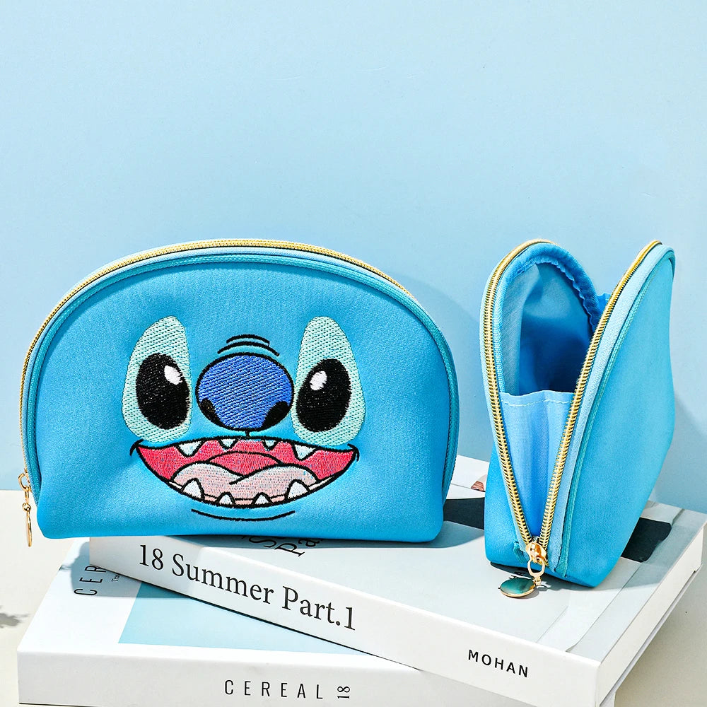 Cartoon cute Stitch makeup brush set, creative makeup tools, suitable for girls' birthday parties, holiday gifts