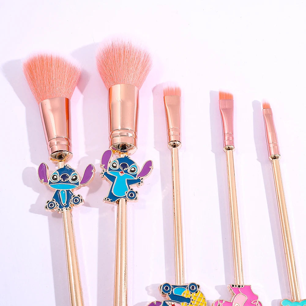5pcs Summer Limited Stitch Makeup Brush Set Cartoon Doll Eyeshadow Brush Creative Makeup Tools Holiday Gifts for Girls