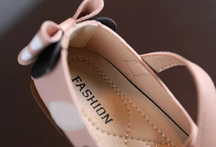 Disney Casual Shoes Kids Mickey Mouse Shoes For Girls Outdoor White Pink PU Leather Children Flats Soft Toddler Size 21-30