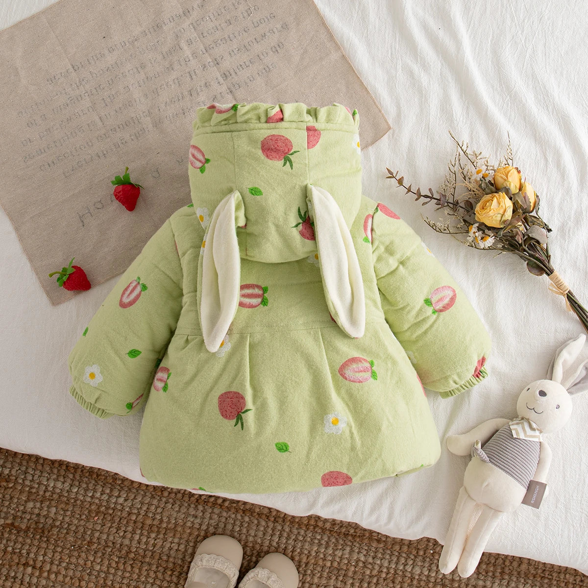 Winter New Sweet Strawberry Baby Girl Coat, Thick And Warm Cute Hat, Children'S Long Sleeved Clothes (9 Months -3 Years Old)