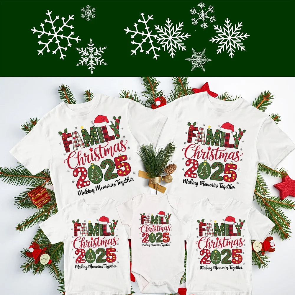 Family Christmas 2025 Merry Xmas T-Shirt Year End Party Dad Mom and Me Shirts Christmas Light Party Clothes Parents and Baby Tee