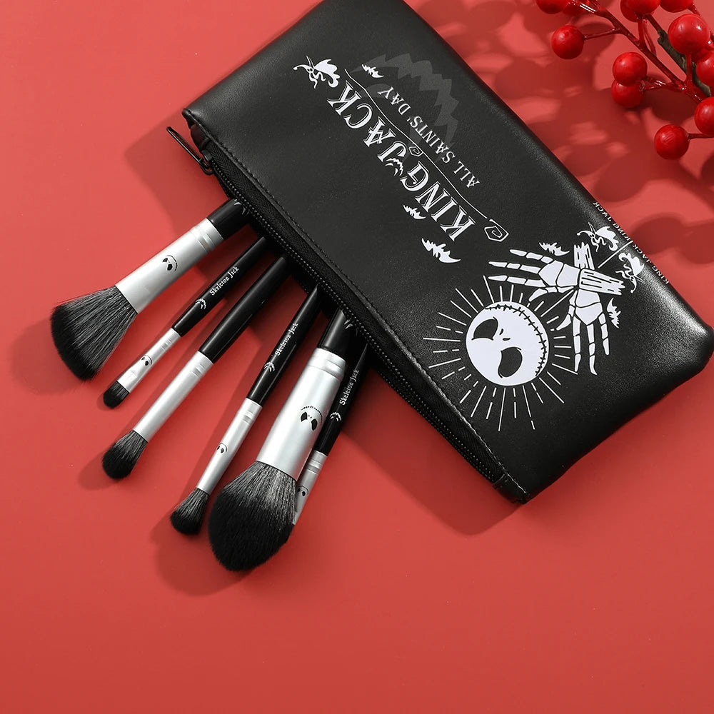 Christmas Eve Fright 6 Black Brushes Jack Skull Makeup Brush Set Horror Wood Makeup Brush Suitable for  Girls Holiday Gifts