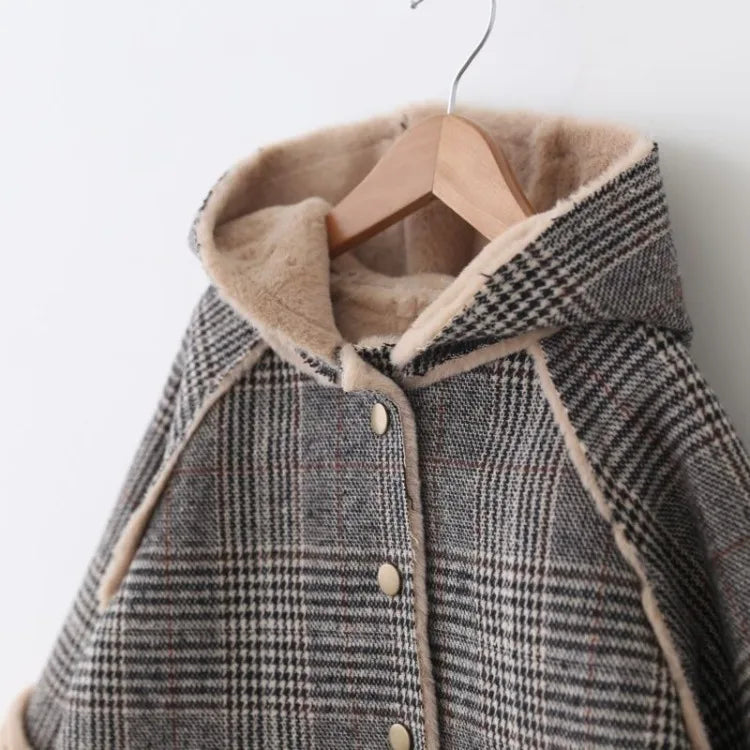 New Arrival 2025 Winter Kids Unisex Woolen Coat Faux Fur Lined Stylish Quilted Design Warmth Fashion for Children