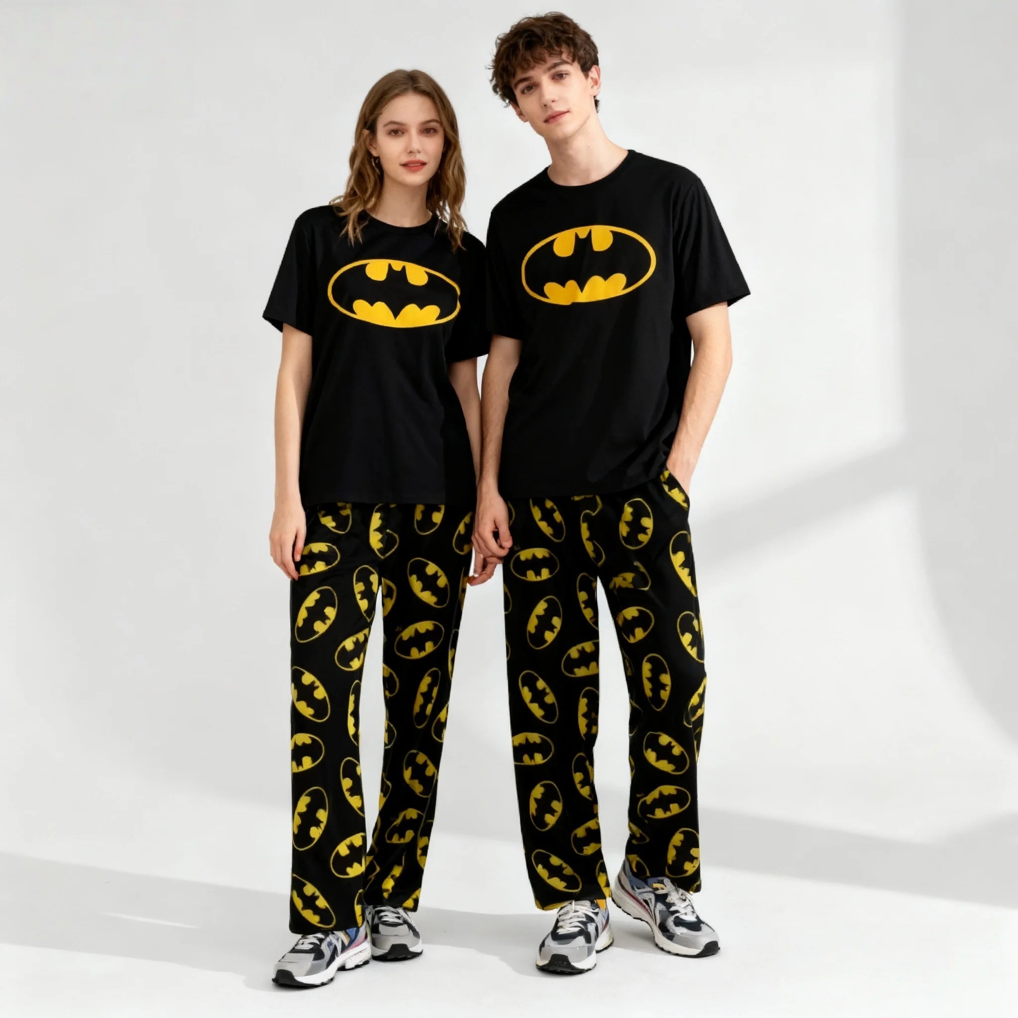 Spring and Autumn Hot Disney Series Sweet and Cool Spider Man Short Sleeved Pants Set for Adults and Children Parent Child Set