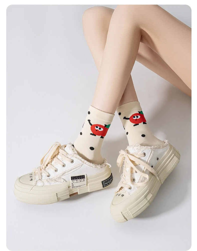 Women Cute Socks New Trends Breathable Casual Novelties Socks for Women Long Cartoon Teenagers Girls Crew Socks Breathable