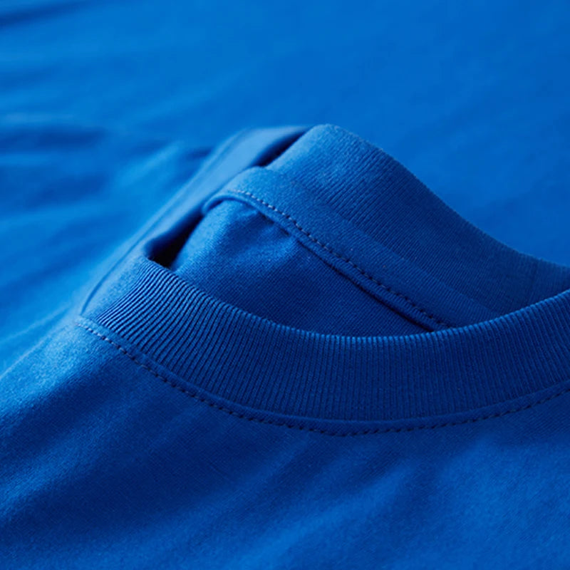 New children's long-sleeved T-shirt for boys, suitable for spring and autumn. Pure cotton upper garment for medium and large chi