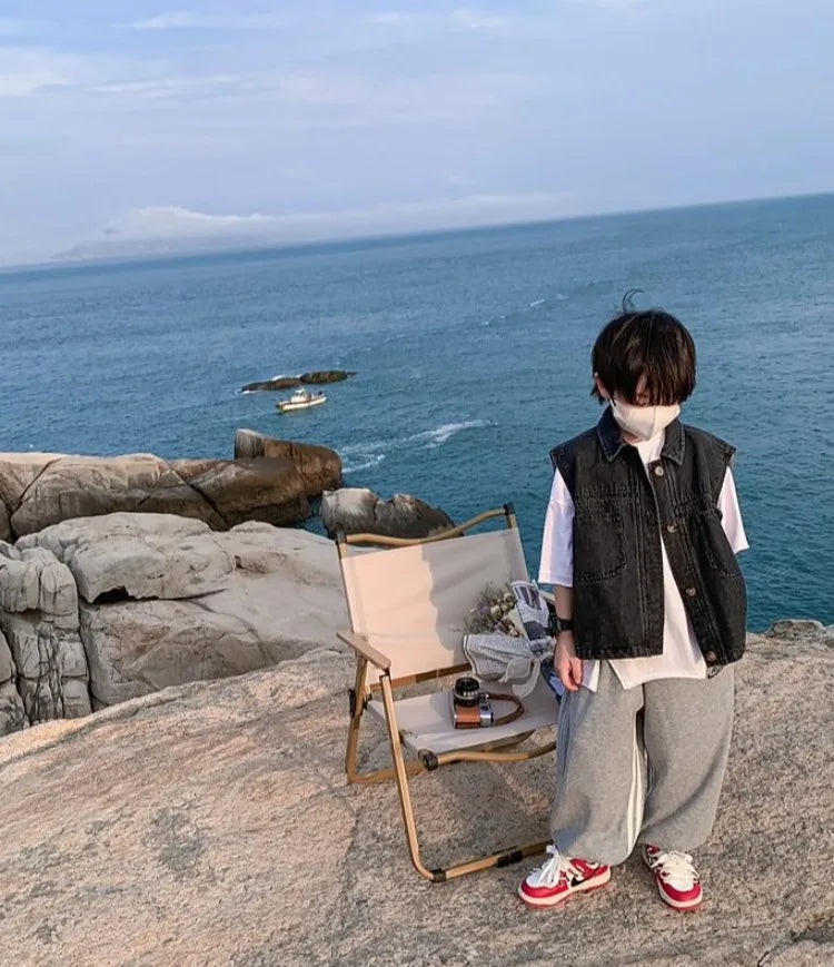 2025 New Boys Denim Vest Sleeveless Toddler Boys Spring Autumn Stylish Kids Jacket