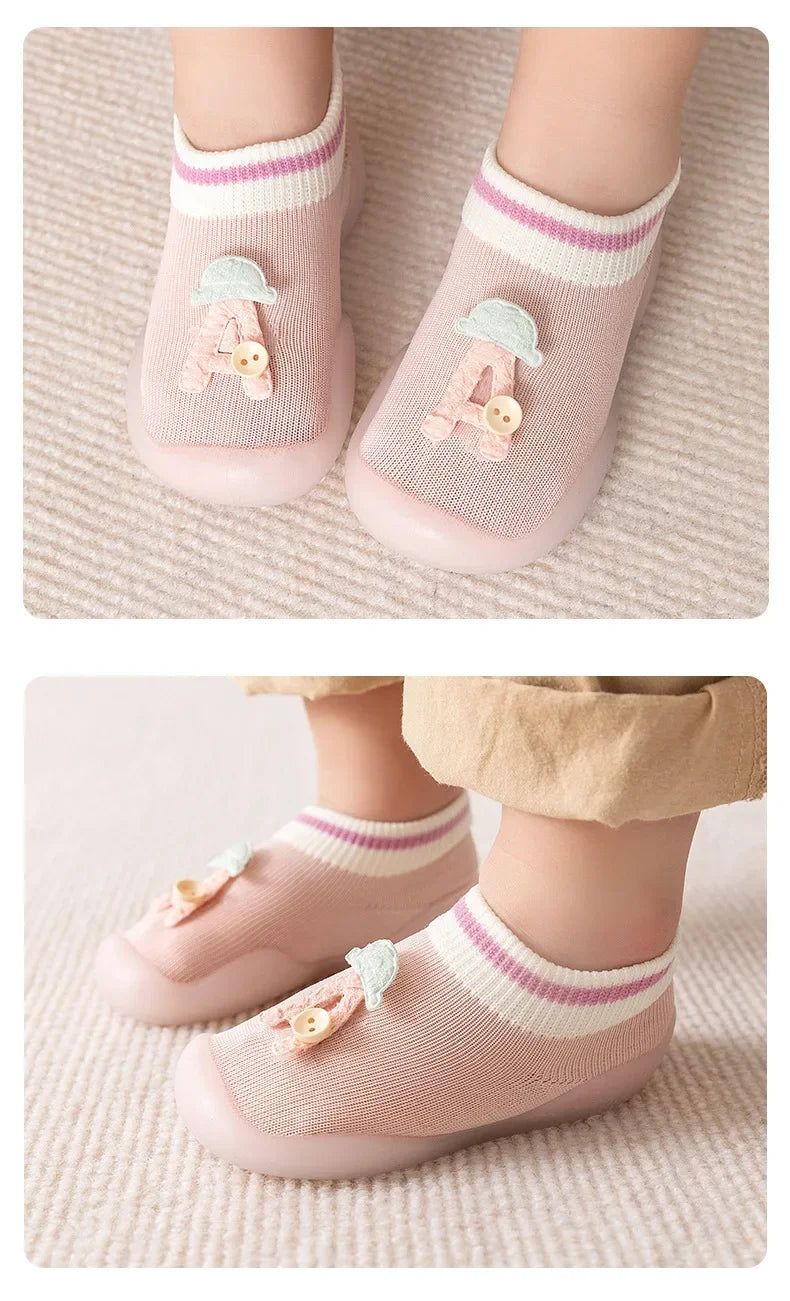 Cute Baby Toddler Shoes Infant Soft Sole Indoor Children's Shoes Cartoon Socks And Shoes Newborn Summer Baby Girl Shoes